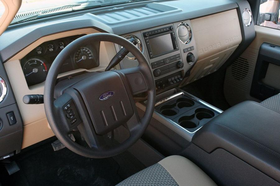  Ford F-Series Super Duty 2011 года  (фото 47 из 82)